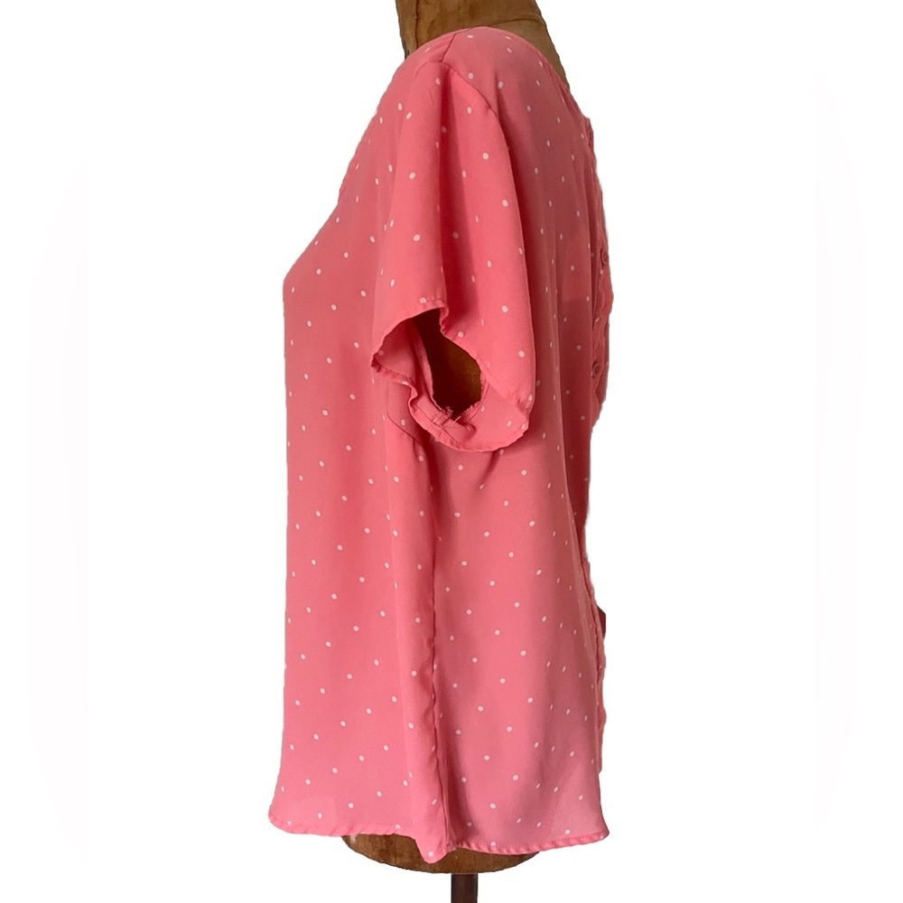 Torrid Pink Dolman Sleeve Blouse with Back Buttoned Detail NWOT 00/M/L - Picture 4 of 9